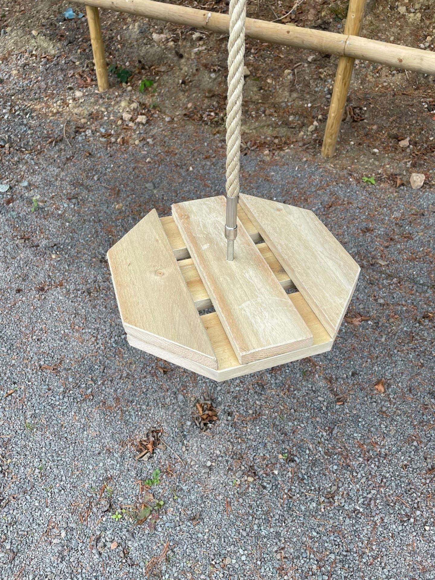 Sherwood crossing element