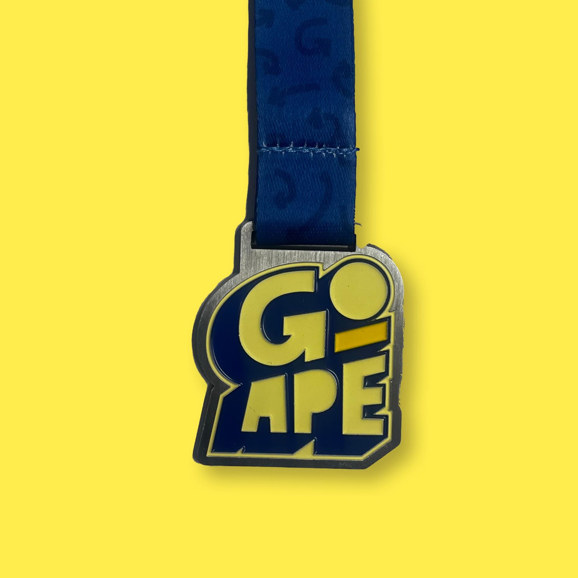 Sundowner Glow In The Dark Medal
